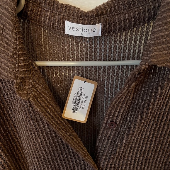 Button Down Top - Picture 2 of 2